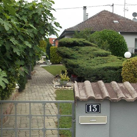 Eguisheim Village Prefere Des Francais Grand Studio Экстерьер фото